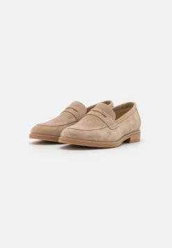 Pier One Leather - Instappers - Beige 8 Pier One Leather - Instappers - Beige -Schoenen Promotie 039bfaa500dc4af1b6f24d2305bd0818
