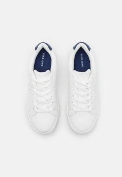 Pier One Unisex - Sneakers Laag - White 9 Pier One Unisex - Sneakers Laag - White -Schoenen Promotie 123a37554cf74c7eb7c6ccf94f7ecb07