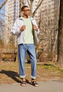 Pier One Unisex - Pantoffels - Black -Schoenen Promotie 21323aaf96c24ccbb412a95ef516eddd