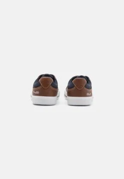 Pier One Sneakers Laag - Brown 8 Pier One Sneakers Laag - Brown -Schoenen Promotie 2a48f8c6eaf248f1903d3df00d2eaf9d
