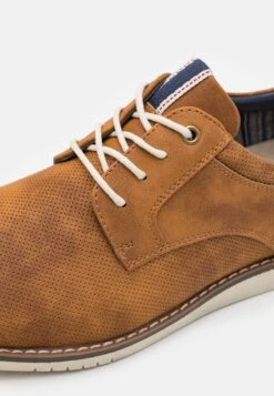 Pier One Sportieve Veterschoenen - Cognac -Schoenen Promotie 3b81572f6a0d47d7a3a7c626ca254e0b