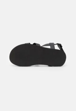 Pier One Teensandalen - Black 10 Pier One Teensandalen - Black -Schoenen Promotie 549a6f7ece51423699bd76c8deeec8bf