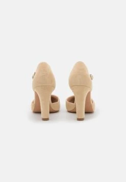 Pier One Leather- Klassieke Pumps - Beige 9 Pier One Leather- Klassieke Pumps - Beige -Schoenen Promotie 6e5273a7dc0c465792284e8c540266d3