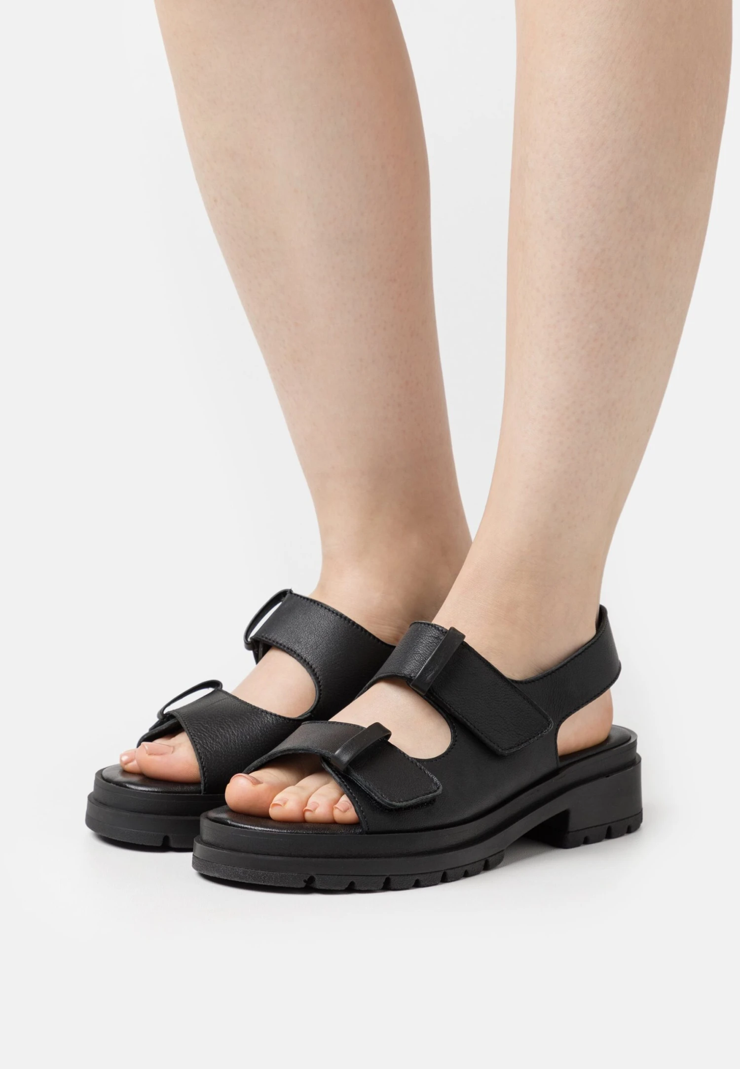 Pier One Leather- Sandalen - Black 1 Pier One Leather- Sandalen - Black