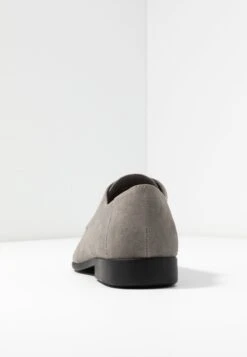 Pier One Veterschoenen - Grey 9 Pier One Veterschoenen - Grey -Schoenen Promotie 7e262d7e1b2c4561940fdde78f9c83b6