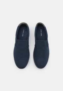 Pier One Unisex - Sneakers Laag - Dark Blue 9 Pier One Unisex - Sneakers Laag - Dark Blue -Schoenen Promotie 9a3b3e442d244da1a58e2d28028fe369