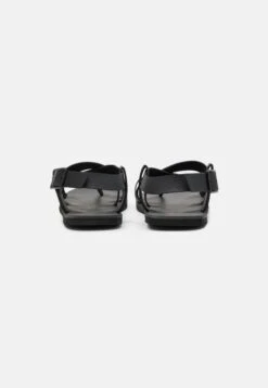 Pier One Teensandalen - Black 8 Pier One Teensandalen - Black -Schoenen Promotie 9ad91d98846040dfb34cddea19eecf04
