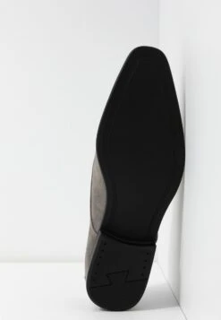 Pier One Veterschoenen - Grey 10 Pier One Veterschoenen - Grey -Schoenen Promotie 9b9a15abc5c549fc975b6d6e0e5f54dc