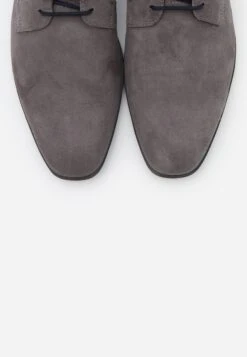 Pier One Leather - Veterschoenen - Grey 9 Pier One Leather - Veterschoenen - Grey -Schoenen Promotie a0f7474e36804ee19a4dfbc56df88ce5
