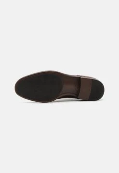 Pier One Leather - Veterschoenen - Brown 10 Pier One Leather - Veterschoenen - Brown -Schoenen Promotie a2f087bc7cc6445b9717340dd10e28e1