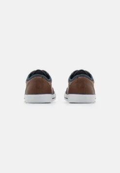 Pier One Unisex - Sneakers Laag - 708 8 Pier One Unisex - Sneakers Laag - 708 -Schoenen Promotie a668bae8887748689fb608cf6d6bde7e