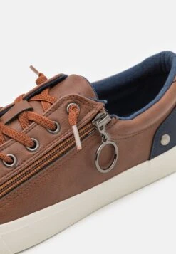 Pier One Unisex - Sneakers Laag - Cognac 11 Pier One Unisex - Sneakers Laag - Cognac -Schoenen Promotie a71d3c18ca7a432ea8b51be2bf35ac80