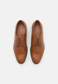 Pier One Veterschoenen - Cognac 9 Pier One Veterschoenen - Cognac -Schoenen Promotie ac1b1c0a9c86494f9aea98c9d389b58f