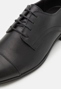 Pier One Sportieve Veterschoenen - Black 11 Pier One Sportieve Veterschoenen - Black -Schoenen Promotie b187f2f4d5f440f6ab266cd04baea543