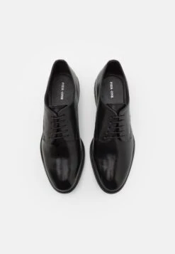 Pier One Leather - Veterschoenen - Black 9 Pier One Leather - Veterschoenen - Black -Schoenen Promotie d329b480fd9647fcb02de0ad52e20a04