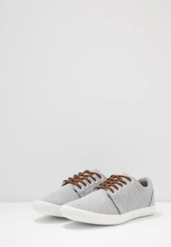 Pier One Unisex - Sneakers Laag - Light Grey 8 Pier One Unisex - Sneakers Laag - Light Grey -Schoenen Promotie d4abf33656024362baf9be7350ecaf62