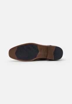 Pier One Sportieve Veterschoenen - Brown 10 Pier One Sportieve Veterschoenen - Brown -Schoenen Promotie d81554203bd74145b1ec6d5a231809de