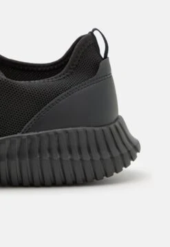 Pier One Sneakers Laag - Black 11 Pier One Sneakers Laag - Black -Schoenen Promotie da21a0204b9943a1b0a5be03e6d2430f