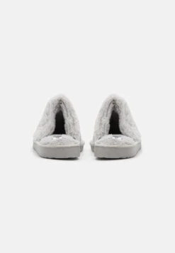 Pier One Pantoffels - Grey 9 Pier One Pantoffels - Grey -Schoenen Promotie daf66ecaea0e4074b41fb5ad134105b1