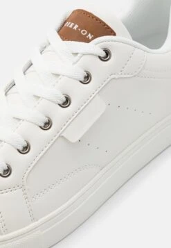 Pier One Sneakers Laag - White 11 Pier One Sneakers Laag - White -Schoenen Promotie deb0204c481f45328622c04006a03e30