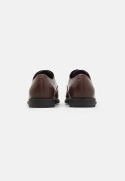 Pier One Unisex - Sportieve Veterschoenen - Dark Brown 8 Pier One Unisex - Sportieve Veterschoenen - Dark Brown -Schoenen Promotie def25b02b8464c7bb9962d0b86180f45