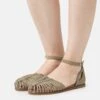 Pier One Leather- Sandalen - Mint
