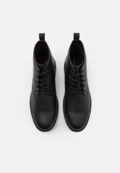 Pier One Veterboots - Black 9 Pier One Veterboots - Black -Schoenen Promotie e7a1e6b202d7478799fd6b61111c4d37