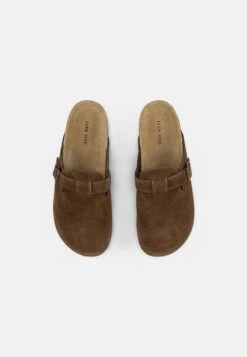 Pier One Leather Unisex - Pantoffels - Brown 9 Pier One Leather Unisex - Pantoffels - Brown -Schoenen Promotie e81ec10b1baa426098f203c956f22c98