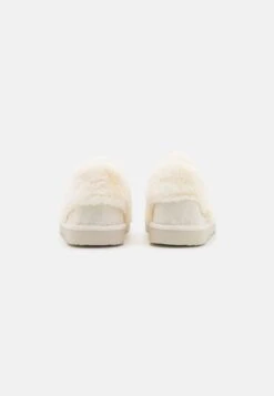 Pier One Pantoffels - White -Schoenen Promotie e95c473c042849e39cad888ba96babb2