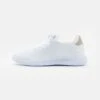 Pier One Sneakers Laag - White